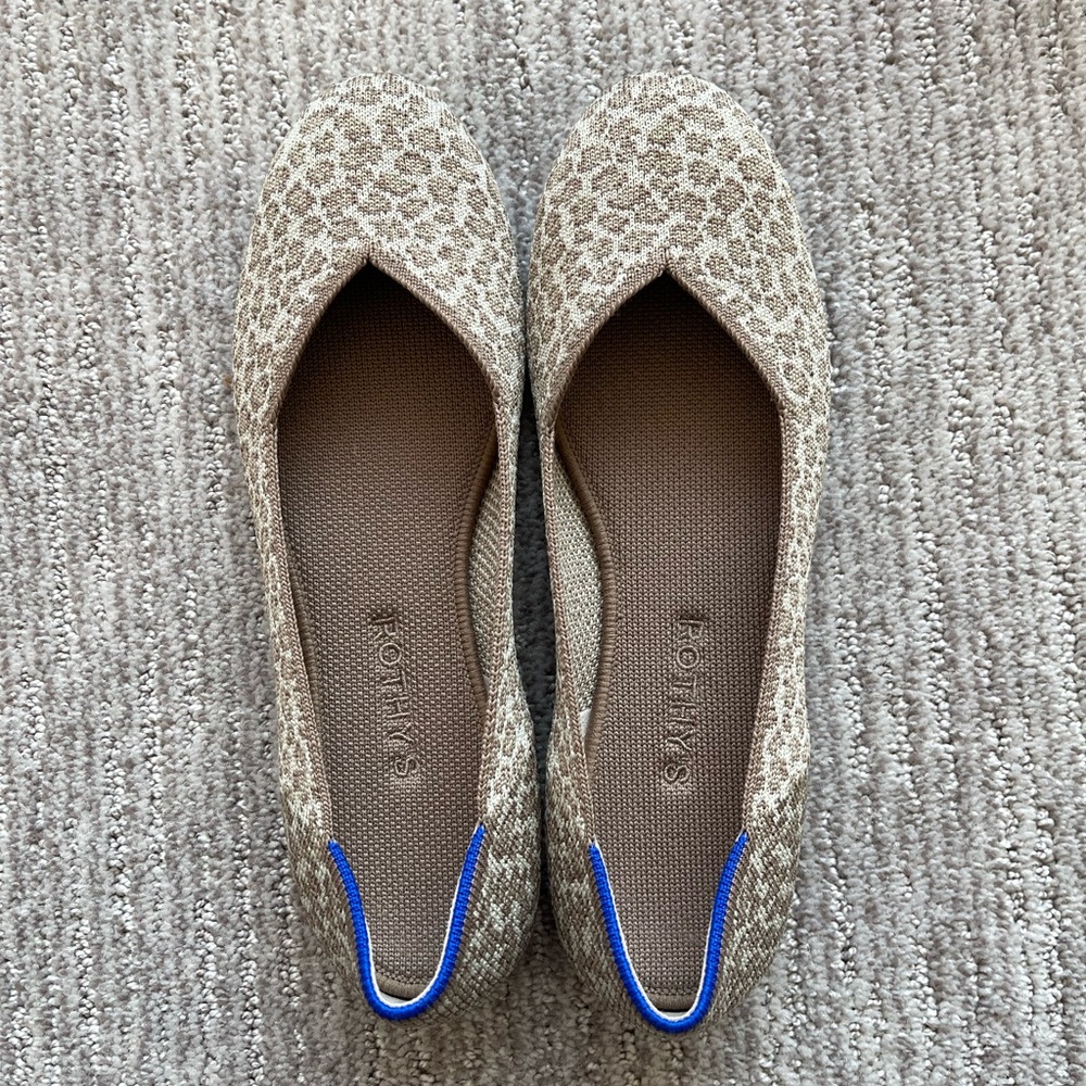 Rothy’s like new! Cheetah print round toe flats